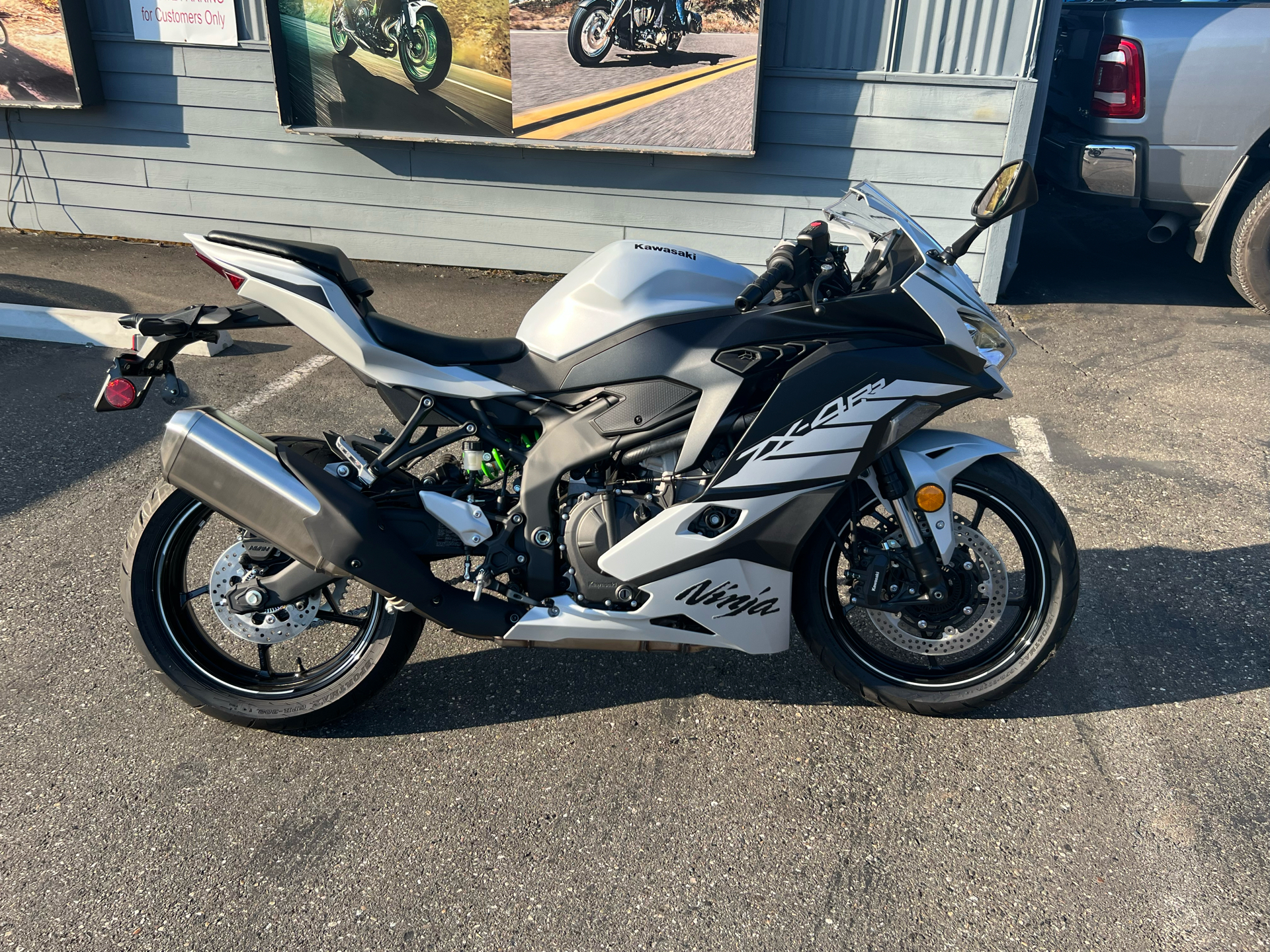 リキッド New 2025 Kawasaki Ninja ZX-4RR ABS | Motorcycles in Bellingham WA