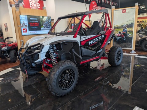 2025 Honda Talon 1000R FOX Live Valve