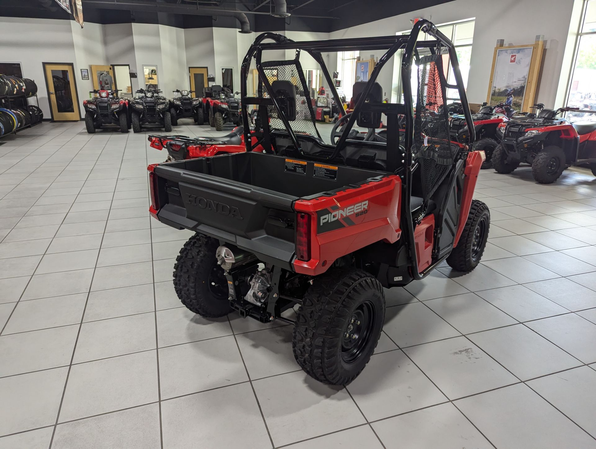2026 Honda Pioneer 520 5