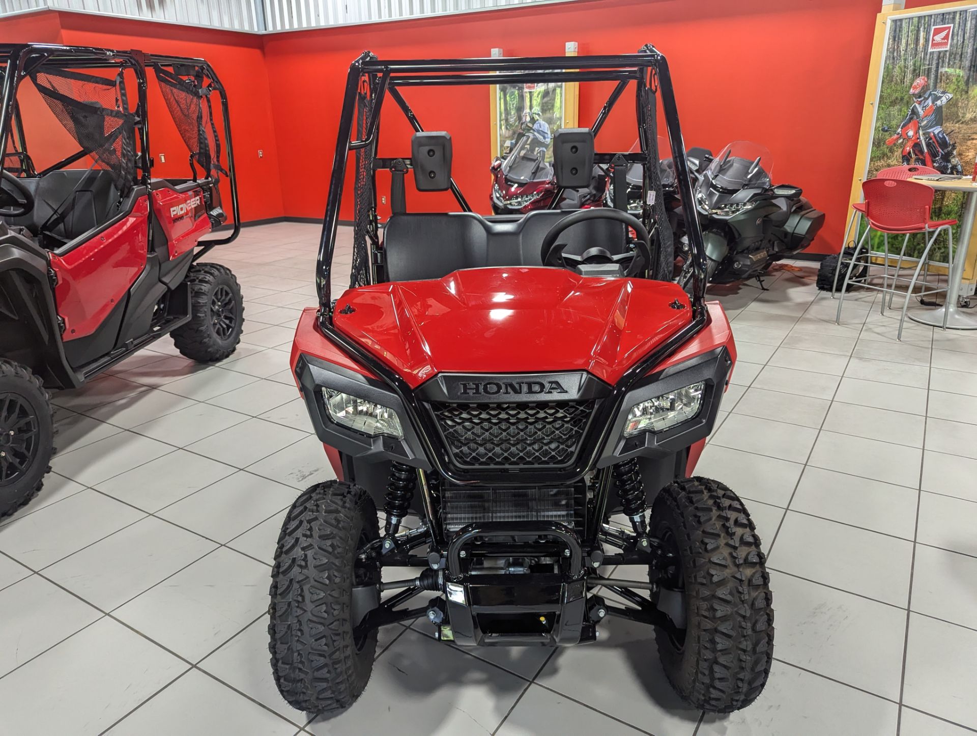 2026 Honda Pioneer 520 8