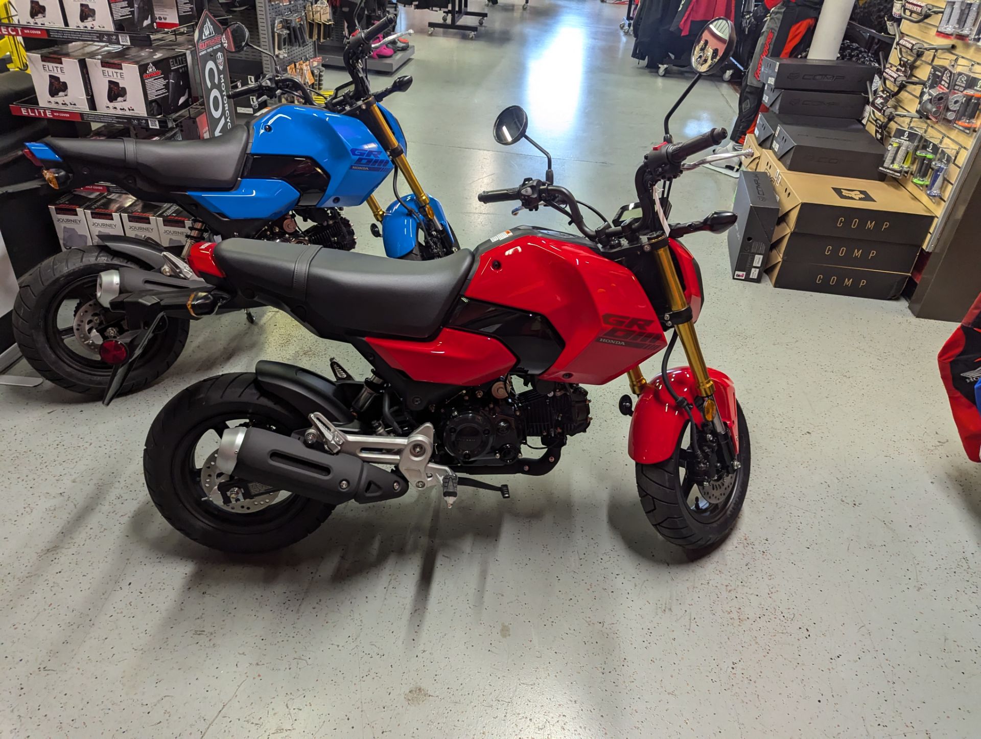 2025 Honda Grom 4