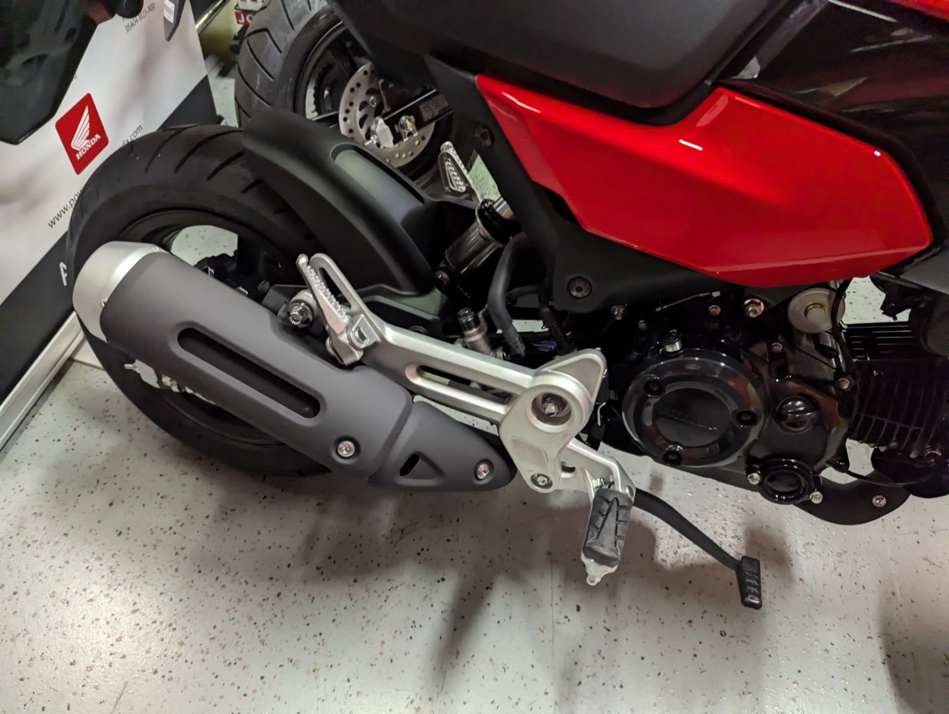 2025 Honda Grom 11