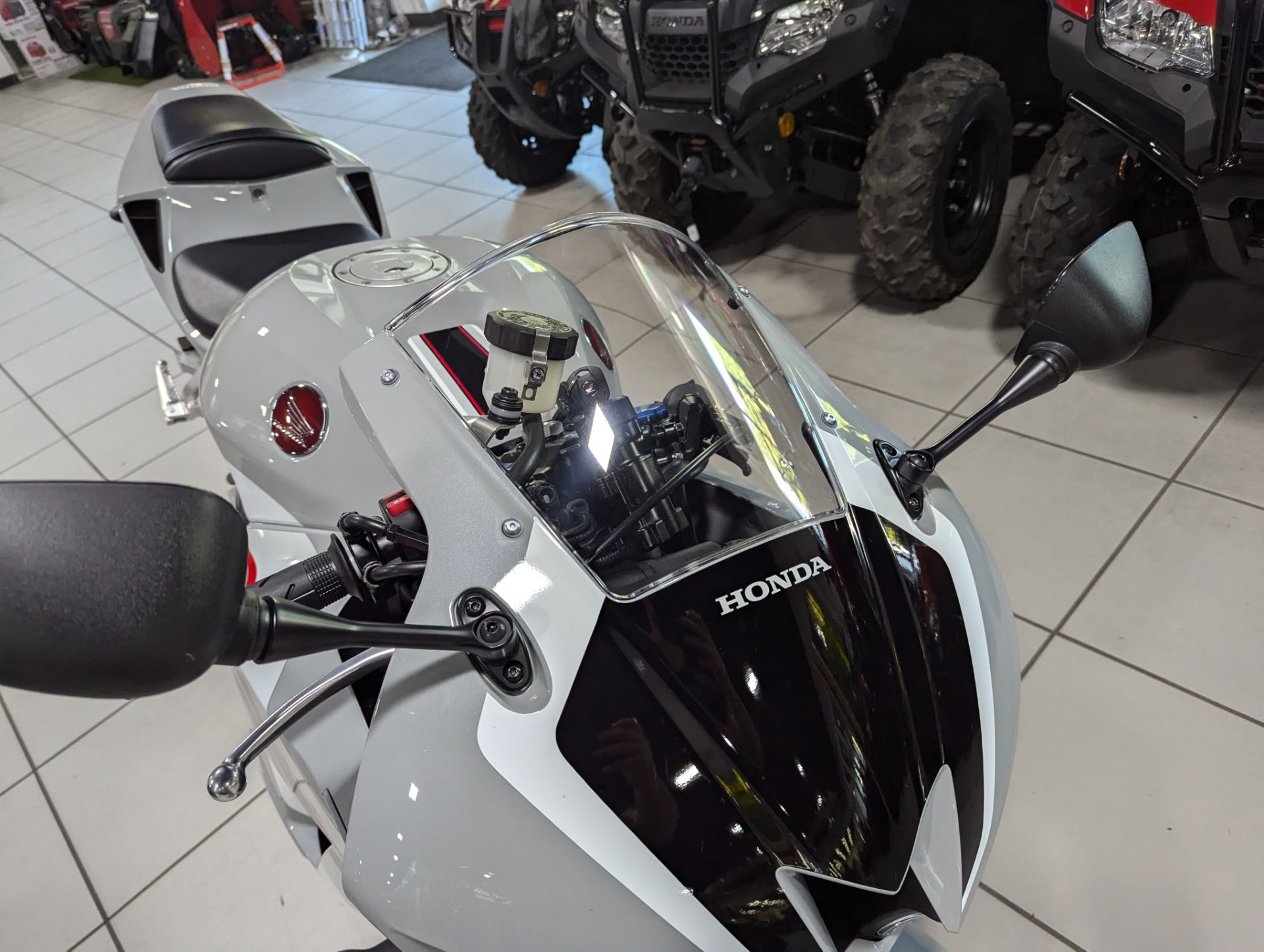2026 Honda CBR600RR ABS 9