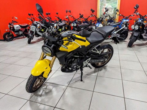 2025 Honda CB300R ABS