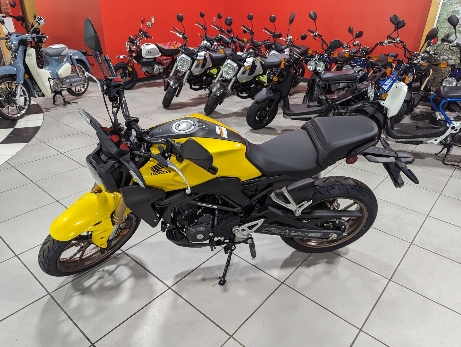 2025 Honda CB300R ABS 2