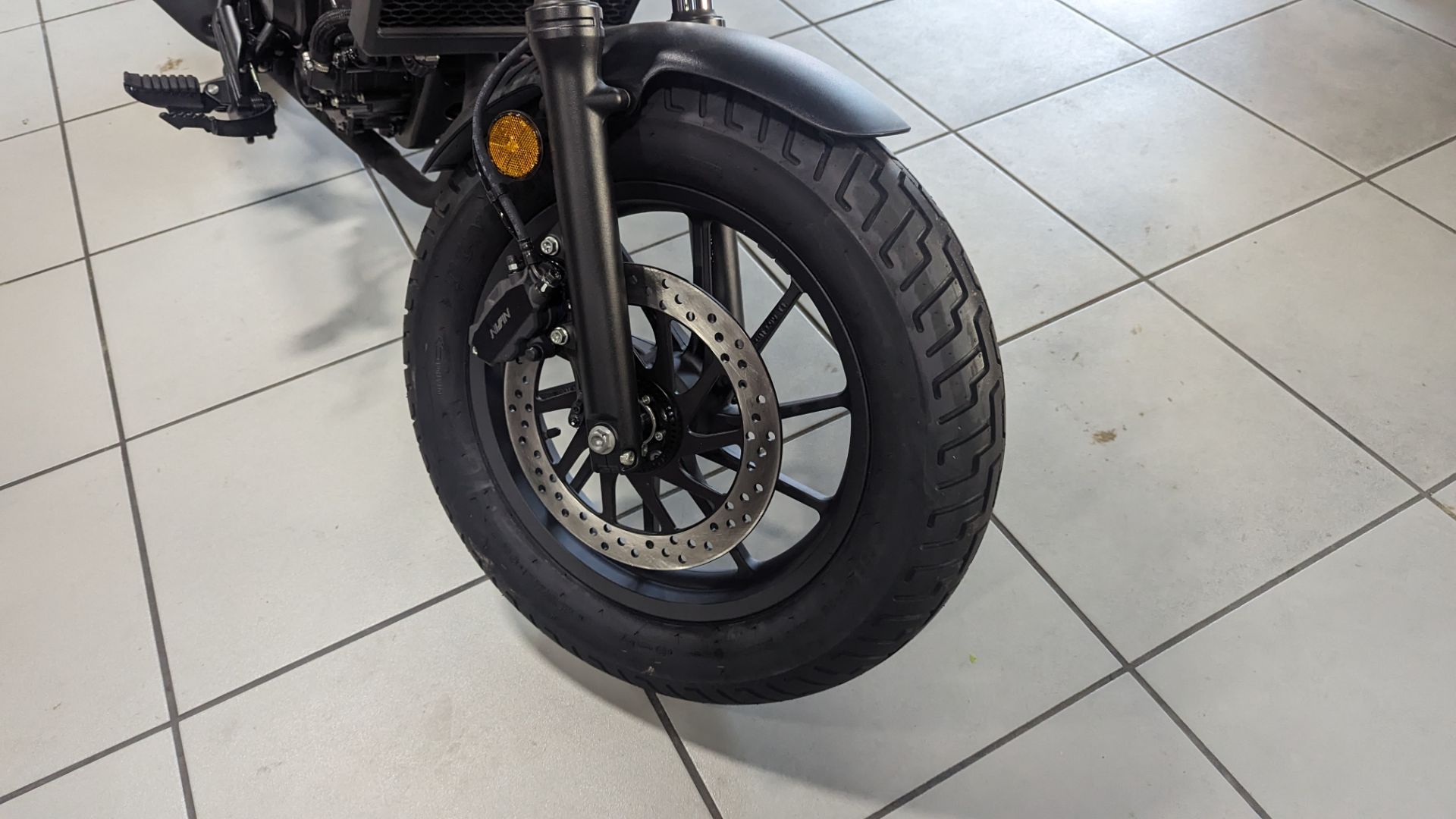 2025 Honda Rebel 300 10