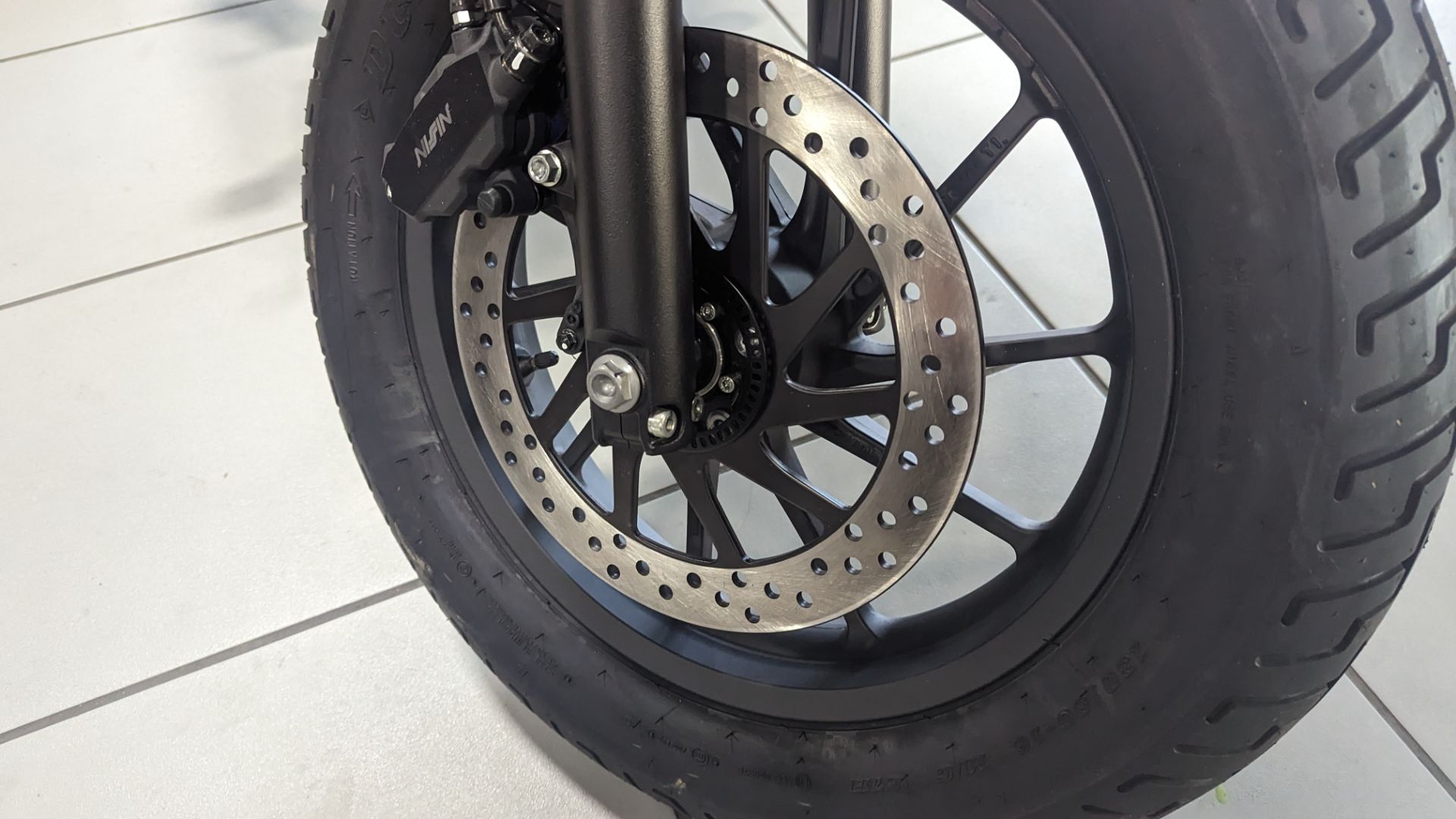 2025 Honda Rebel 300 11