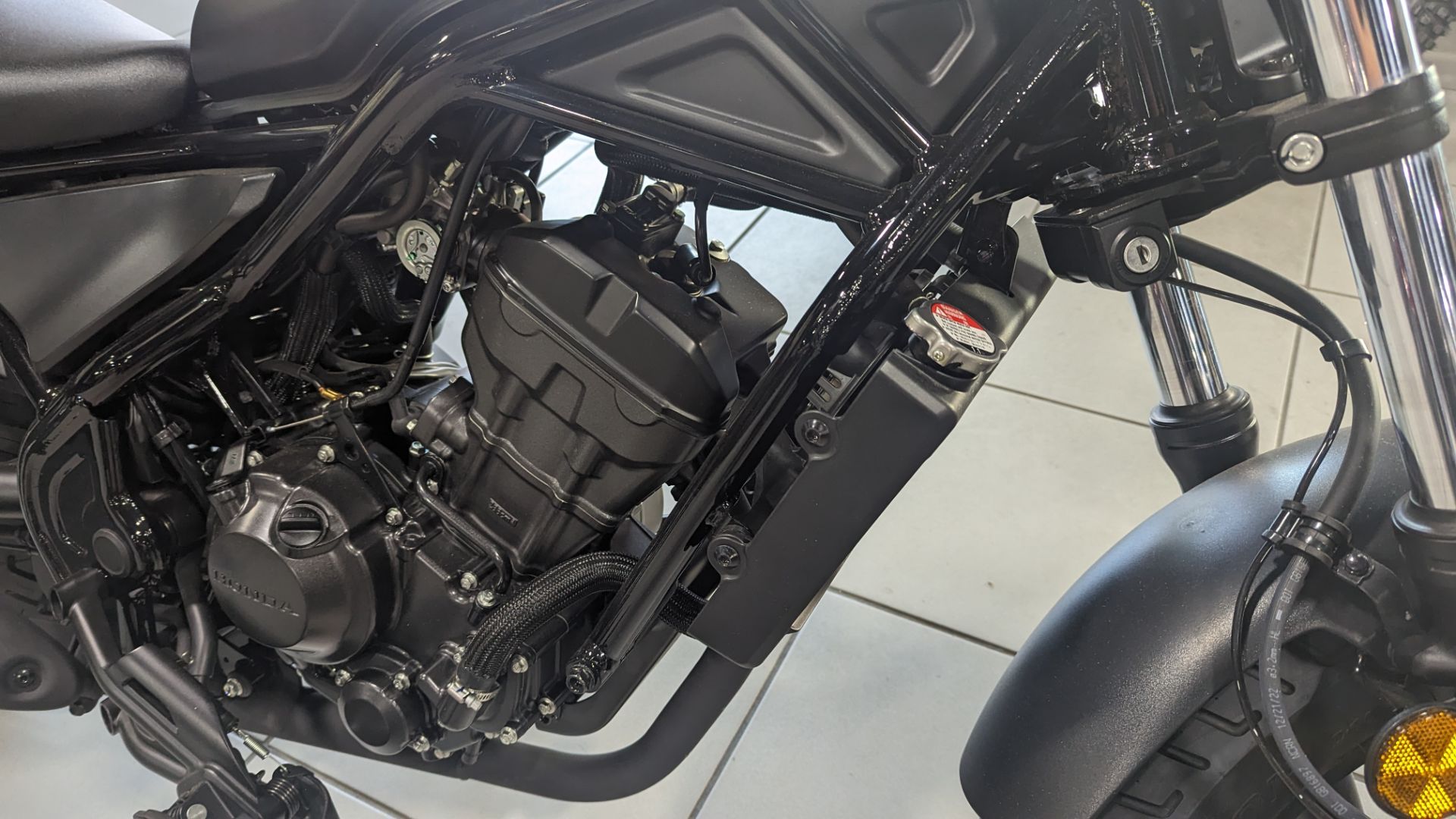 2025 Honda Rebel 300 12