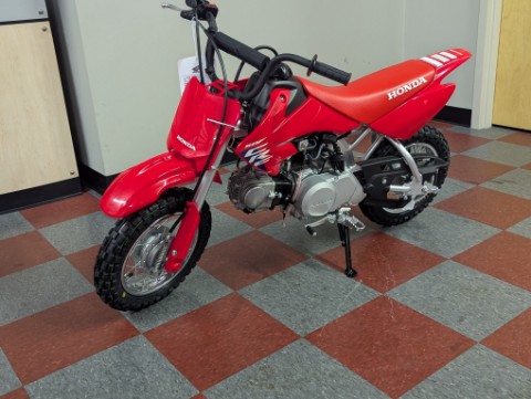 2027 Honda CRF50F — photo 1 of 33