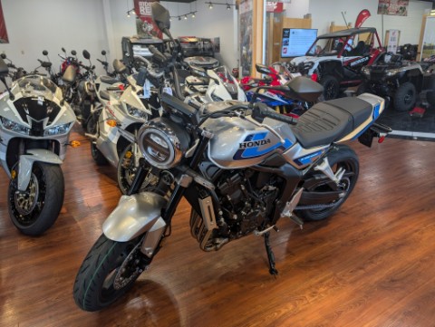 2026 Honda CB1000F