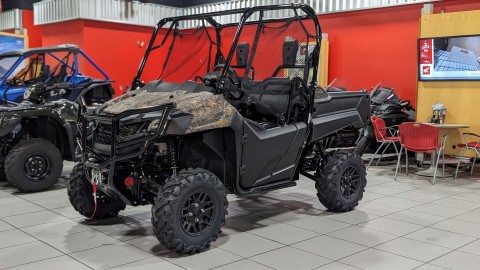 2026 Honda Pioneer 700 Forest — photo 1 of 50