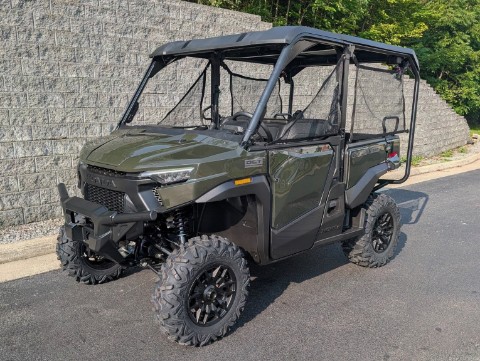 2026 Honda Pioneer 1000-5 Deluxe — photo 1 of 30