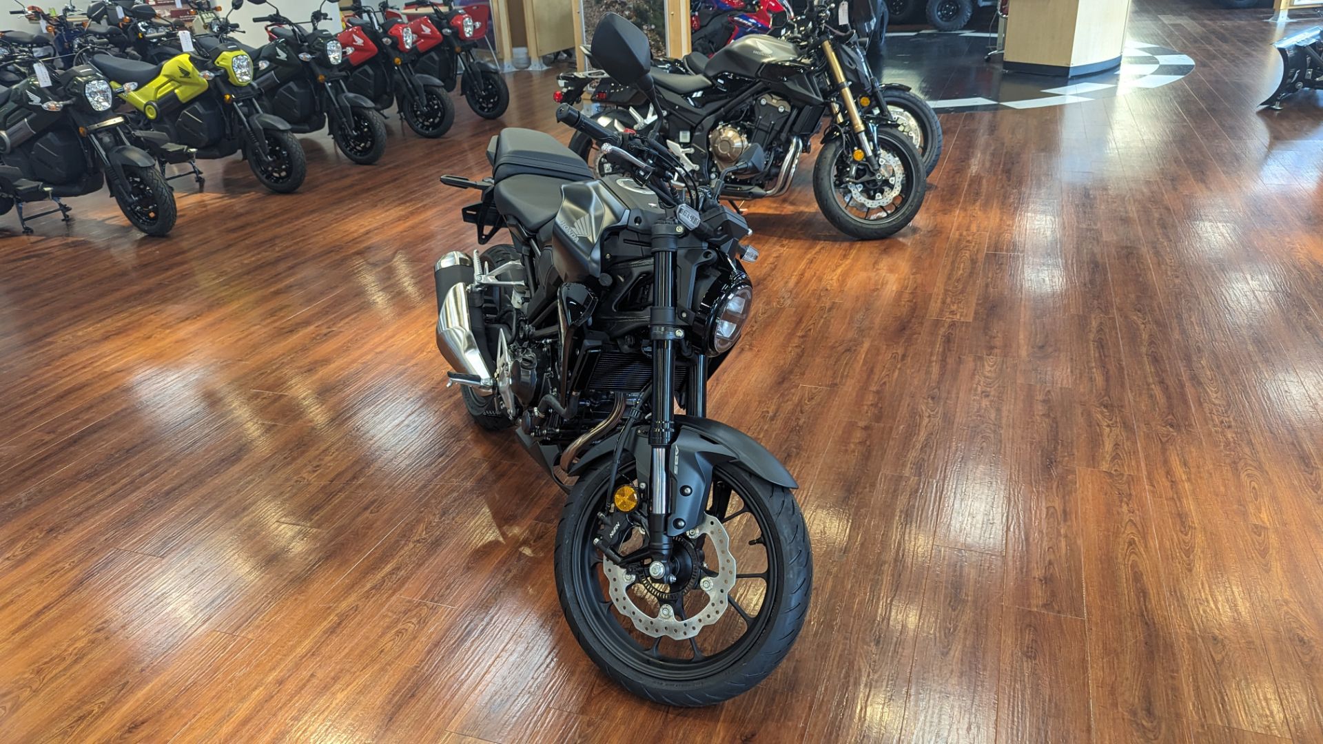 2024 Honda CB300R ABS 7