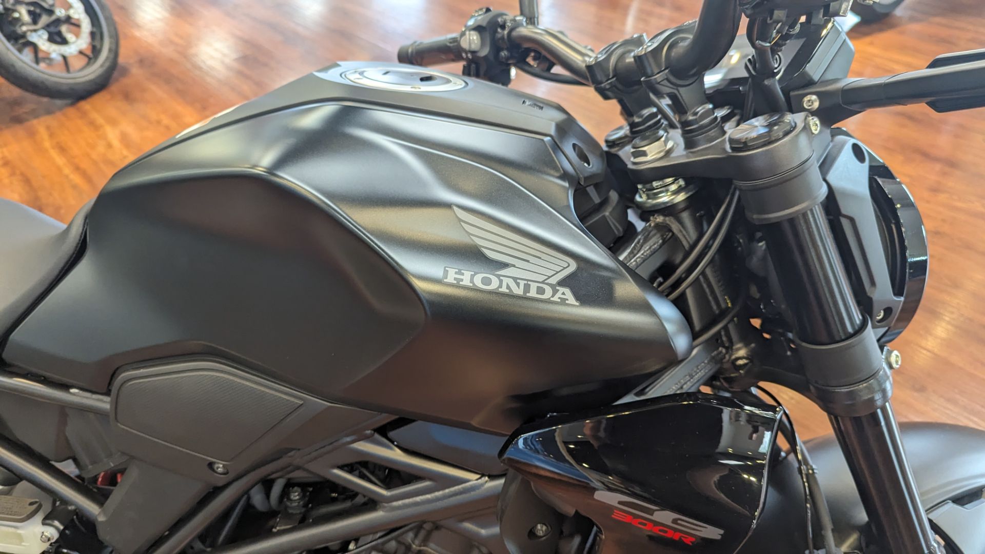 2024 Honda CB300R ABS 12