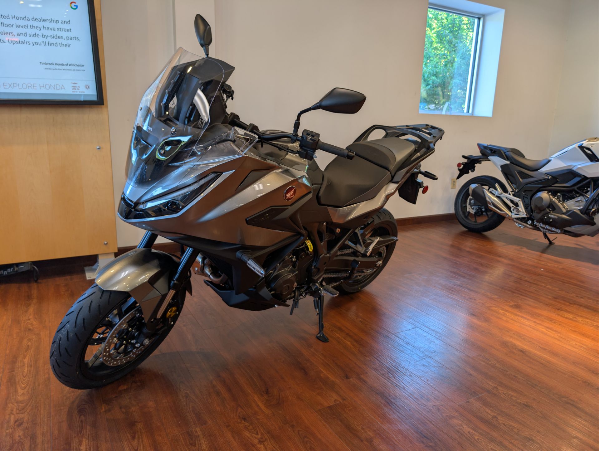 2026 Honda NT1100 DCT 1