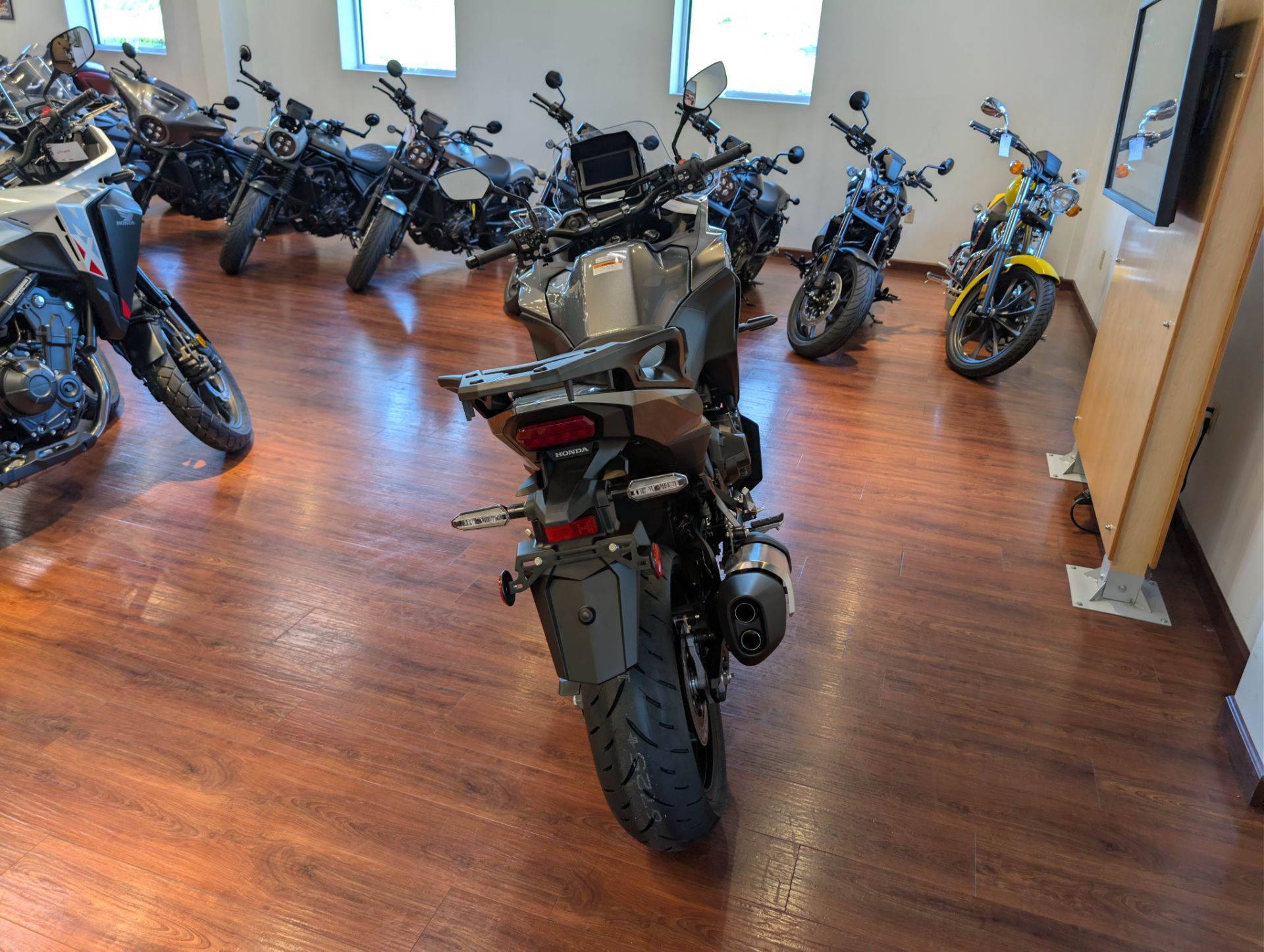 2026 Honda NT1100 DCT 4