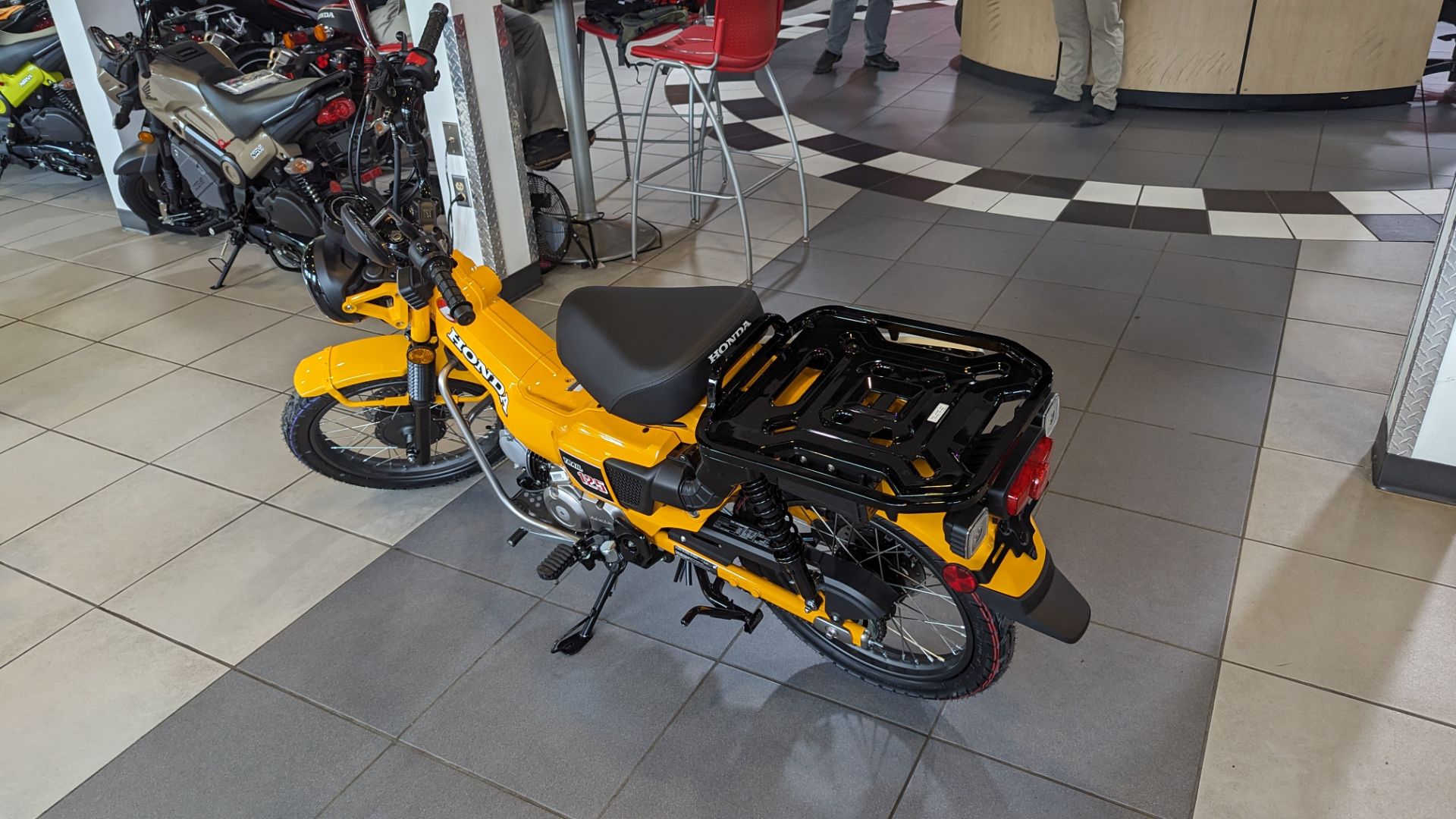 2024 Honda Trail125 3
