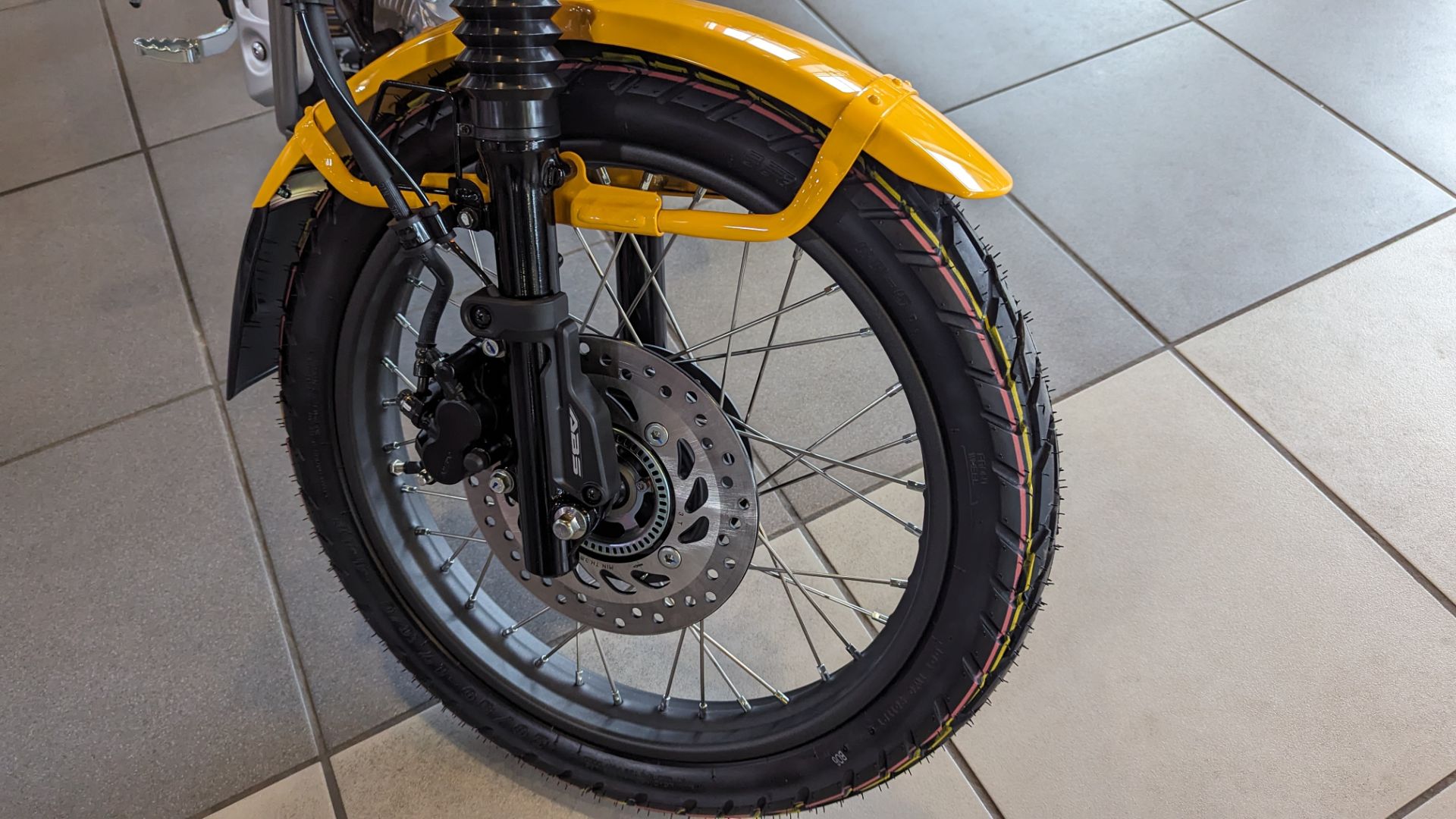 2024 Honda Trail125 10