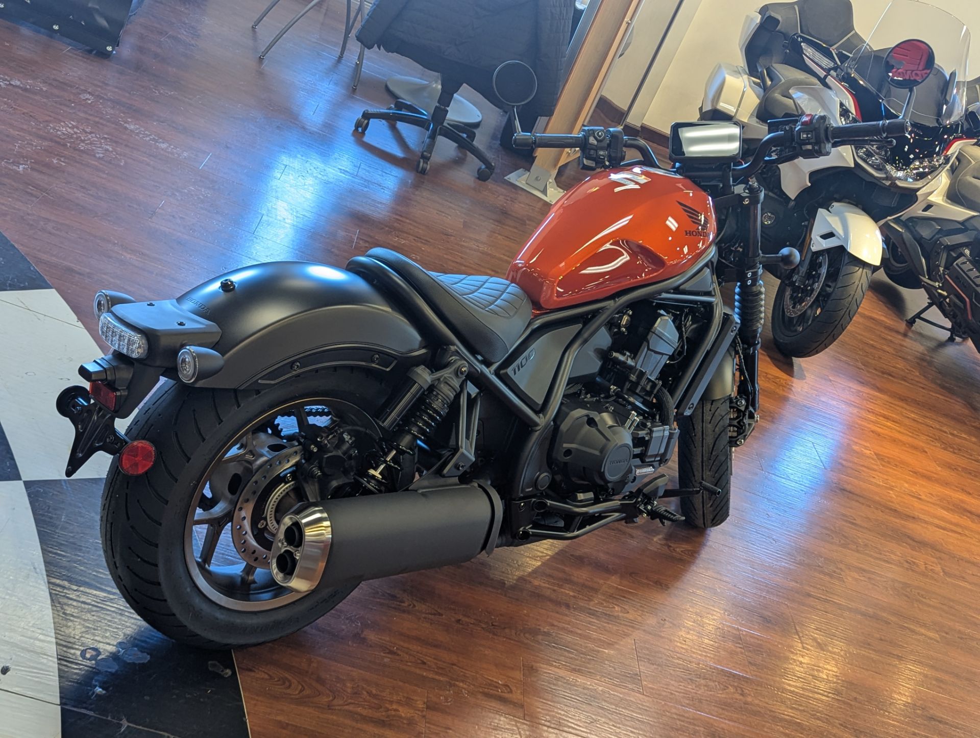 2025 Honda Rebel 1100 DCT SE 4