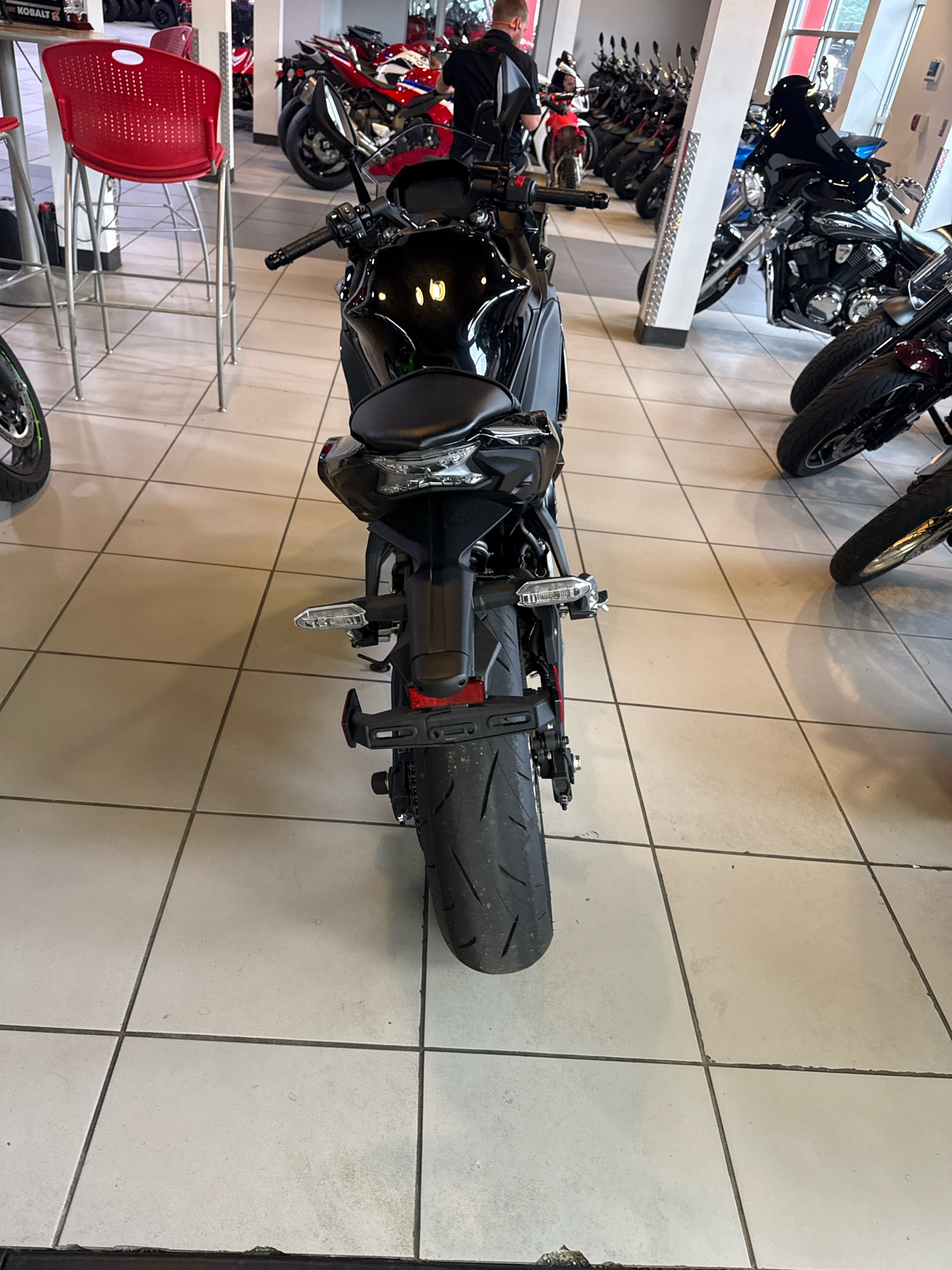 2025 Kawasaki Ninja® 650 5