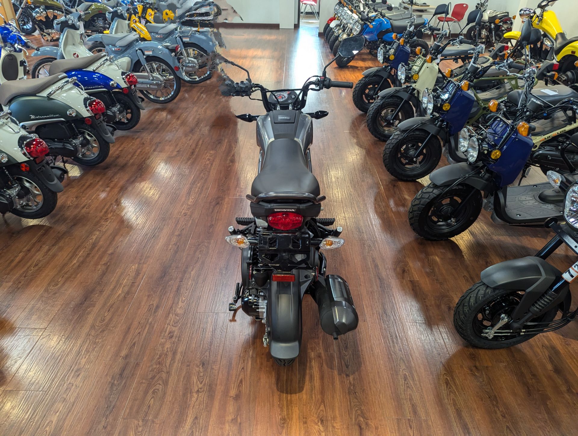 2025 Honda Navi 5