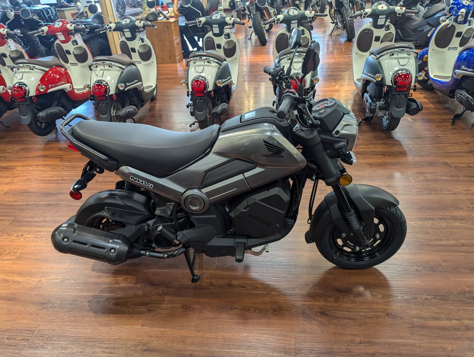 2025 Honda Navi 6