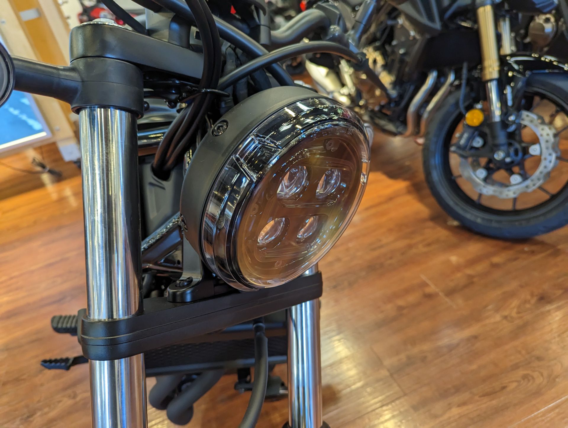 2025 Honda Rebel 500 9