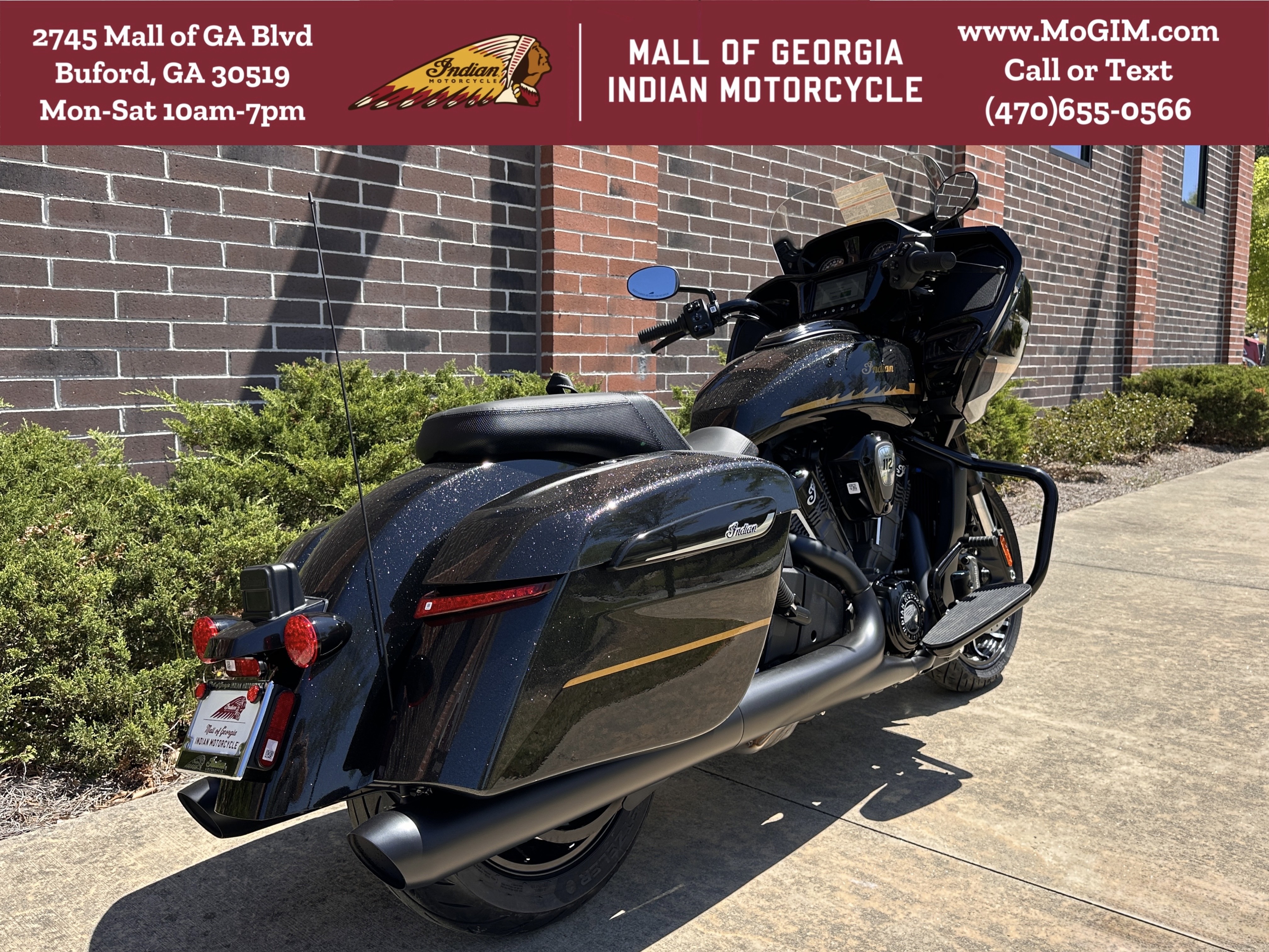 New 2026 Indian Motorcycle Challenger® Dark Horse® 112 with