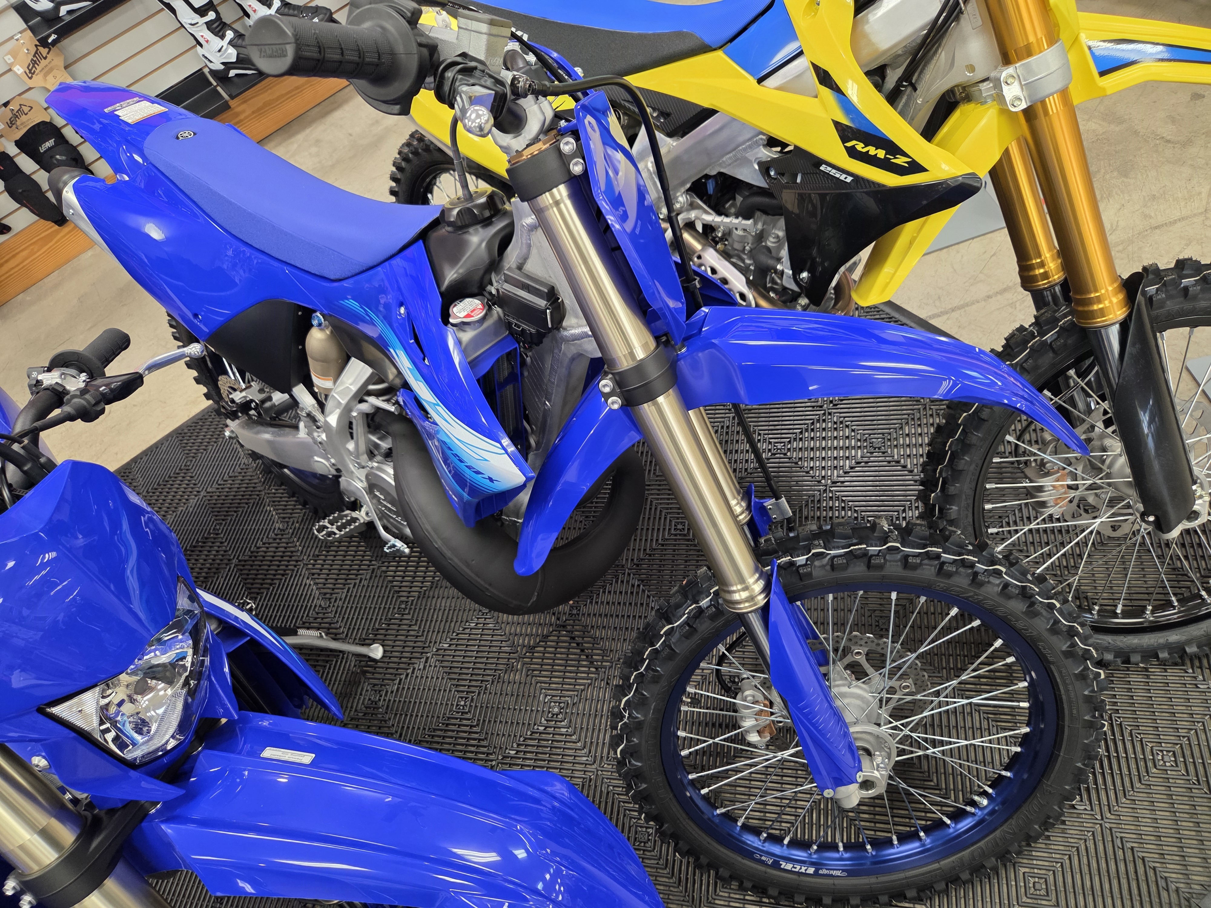2027 Yamaha YZ250X 1