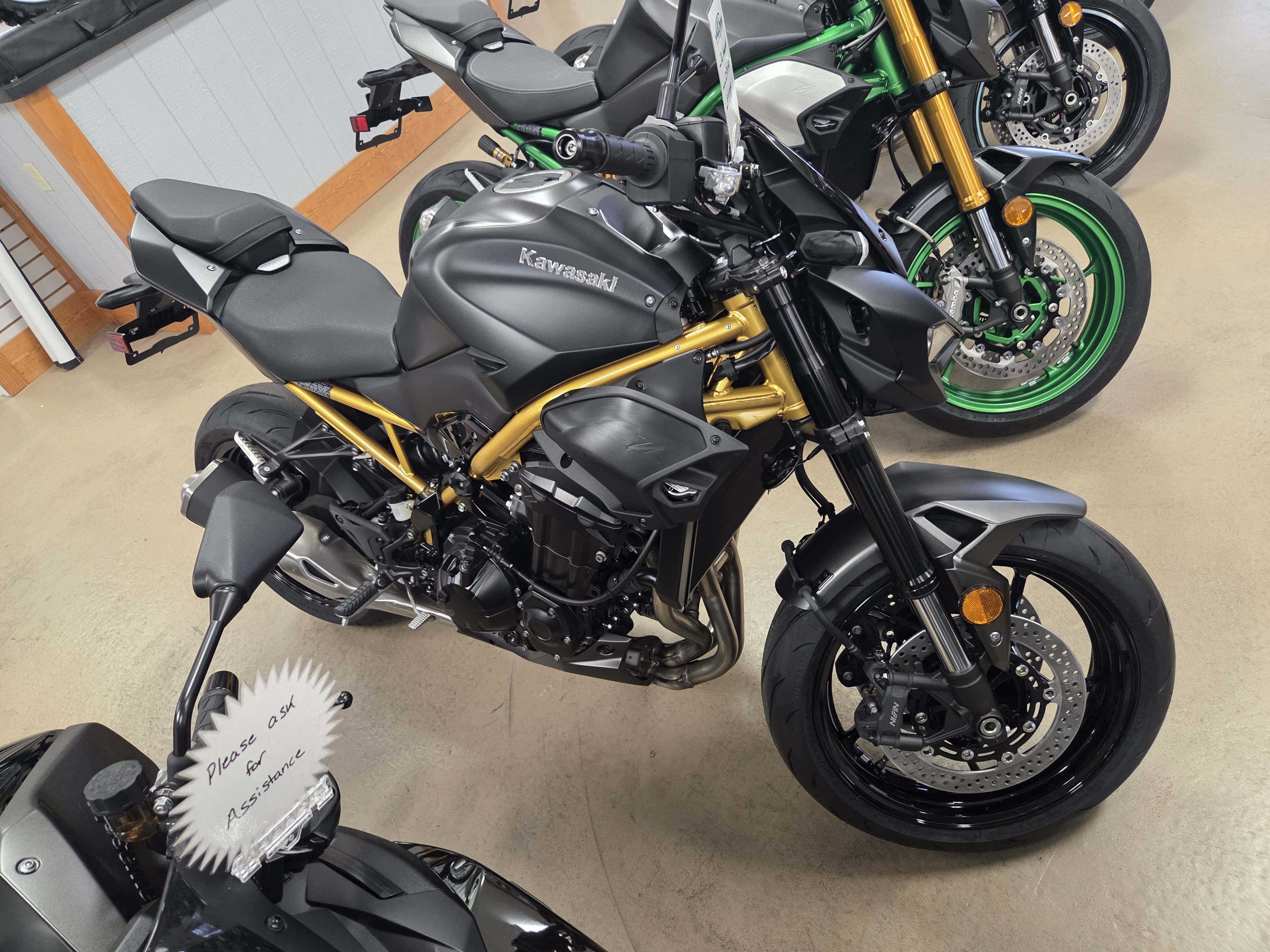2026 Kawasaki Z900 ABS 1