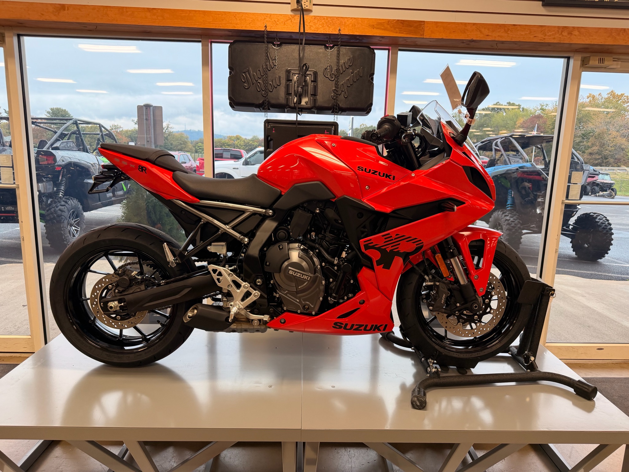 2026 Suzuki GSX-8R 1
