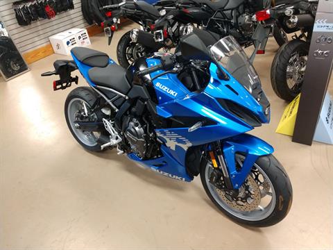 New 2025 Suzuki GSX-8R Metallic Triton Blue | Motorcycles in