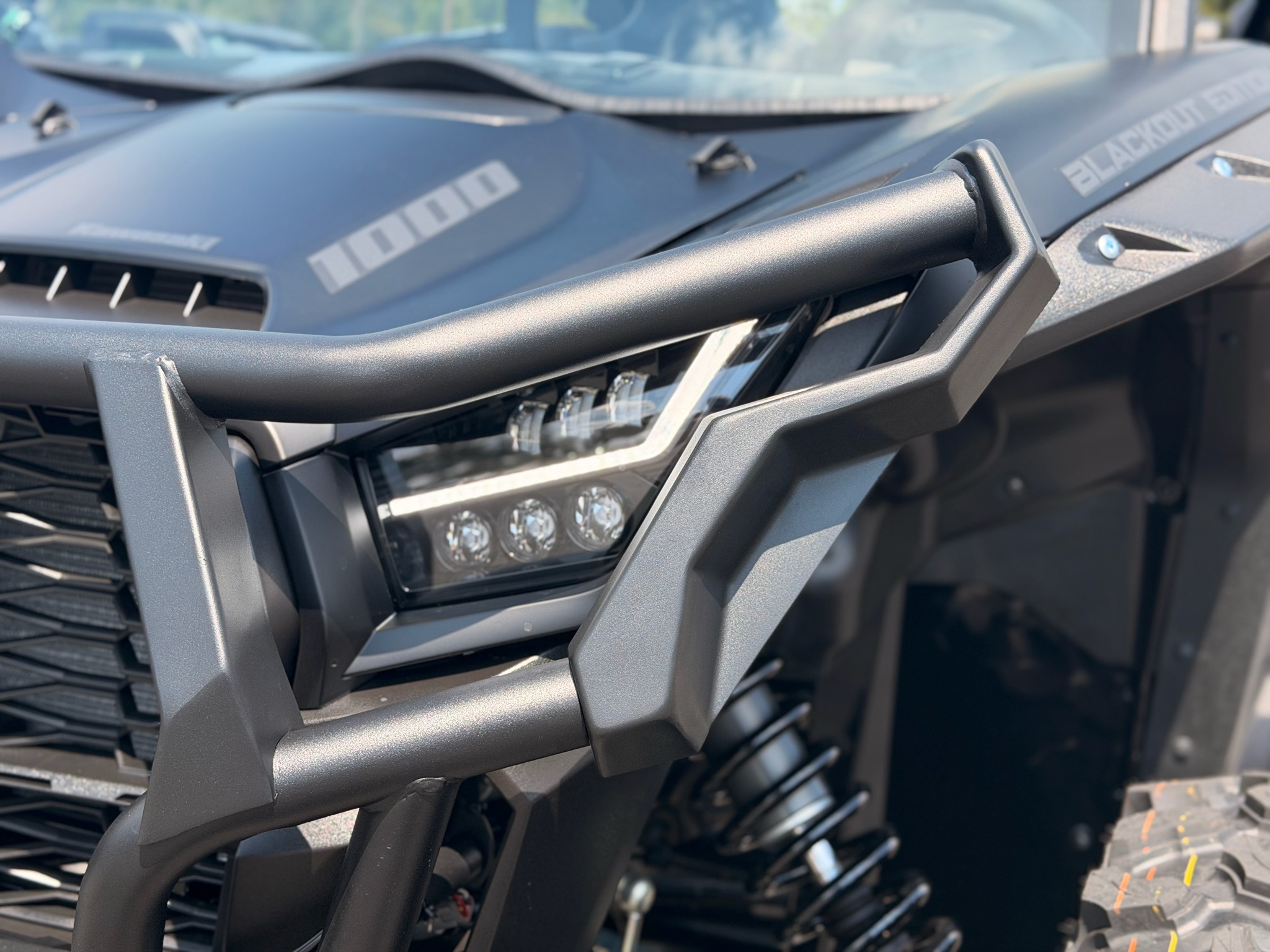 2027 Kawasaki TERYX KRX® 1000 Blackout Edition 5