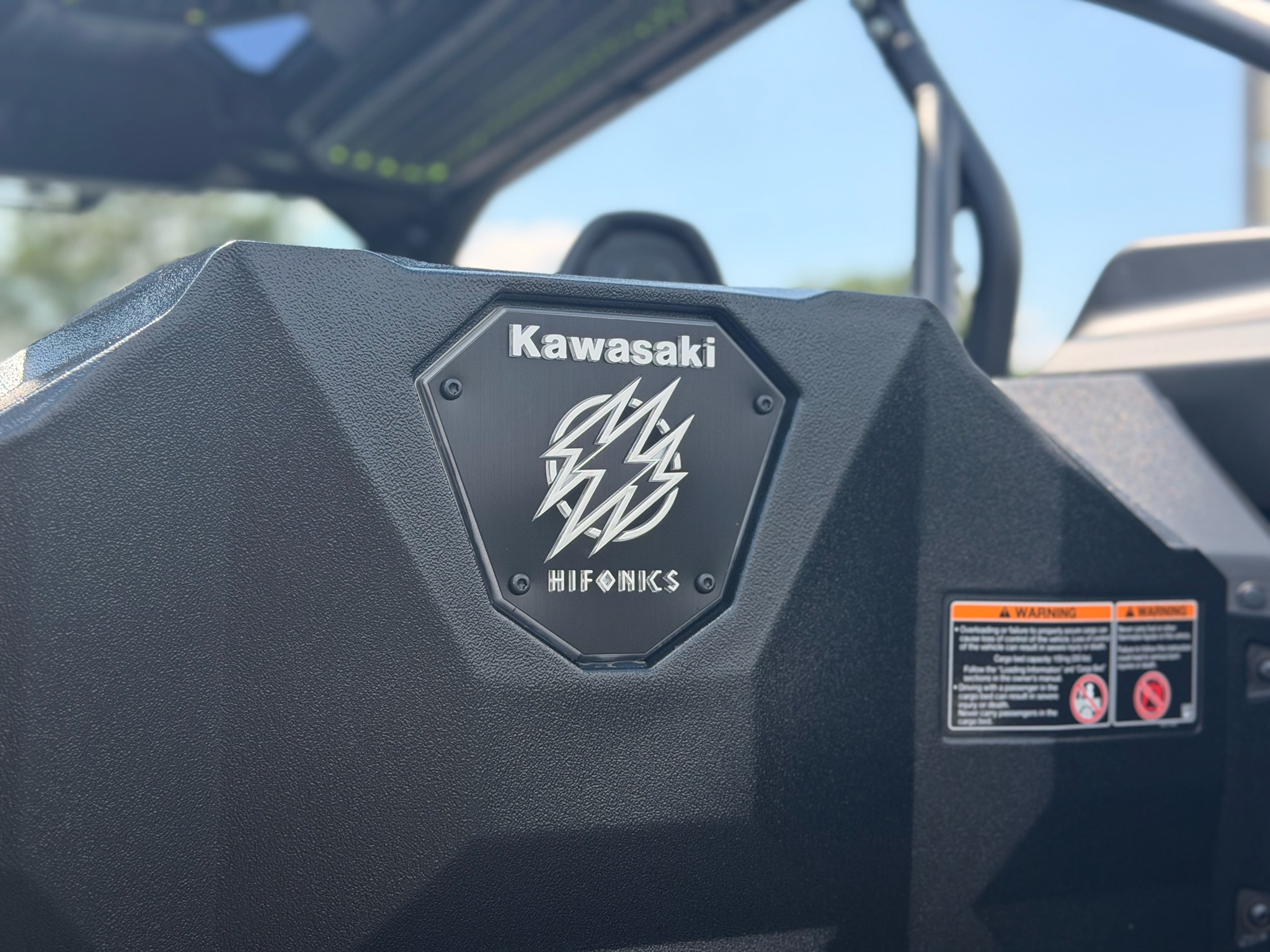 2027 Kawasaki TERYX KRX® 1000 Blackout Edition 6