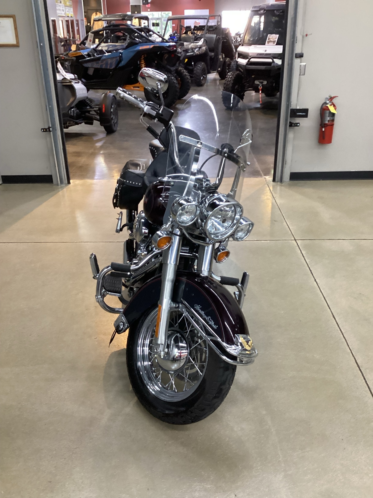 2005 Harley-Davidson FLSTC/FLSTCI Heritage Softail® Classic 2