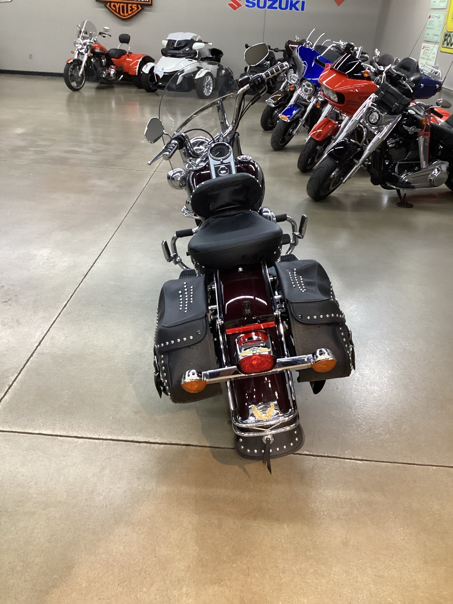2005 Harley-Davidson FLSTC/FLSTCI Heritage Softail® Classic 4