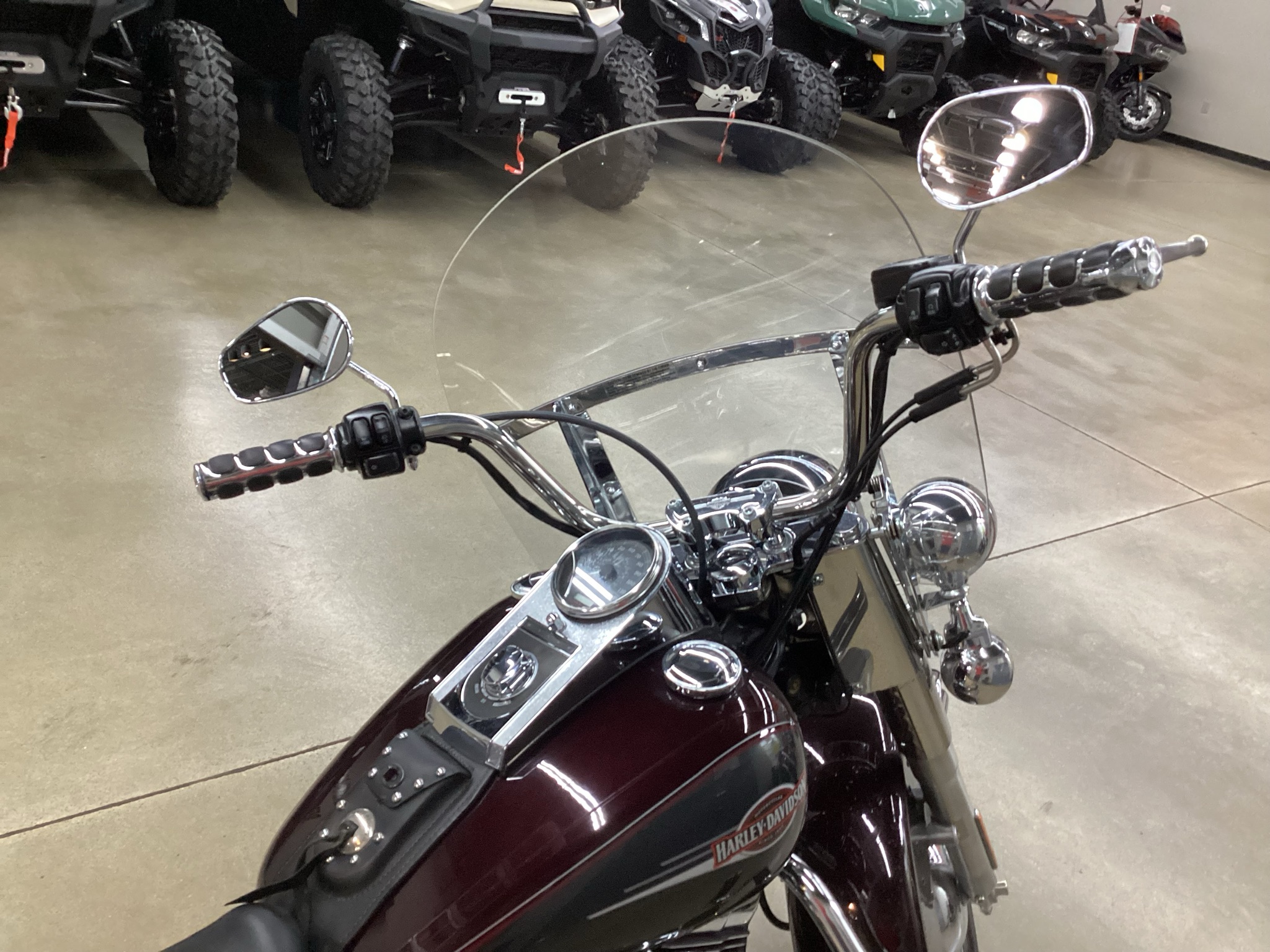 2005 Harley-Davidson FLSTC/FLSTCI Heritage Softail® Classic 5