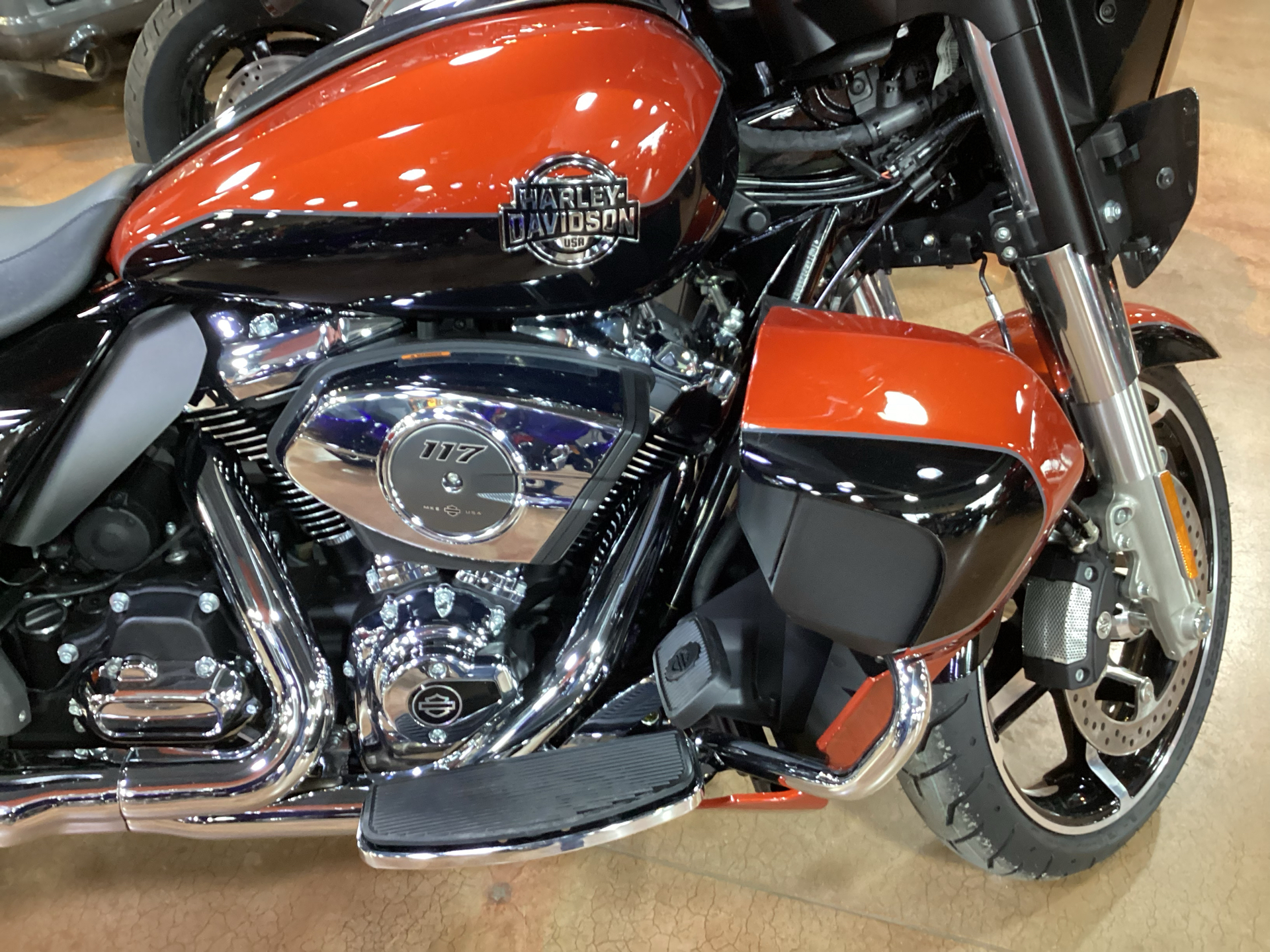 Robe Fille Harley Davidson - Taille 6 - Motif Moto Orange/Noir/Argent - Occasion Très Bon État