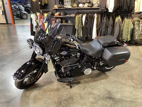 New 2025 Harley-Davidson Heritage Classic Vivid Black with