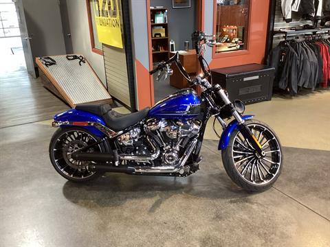 Used 2024 Harley-Davidson Breakout® Blue Burst | Motorcycles in