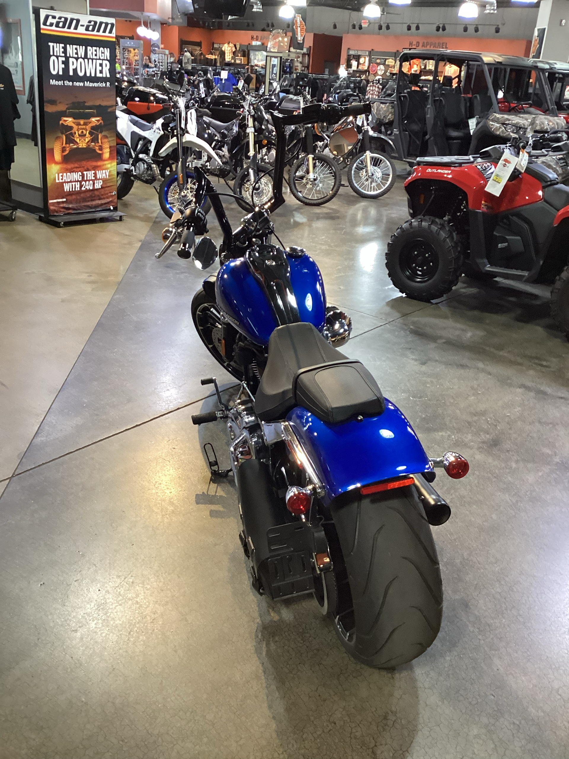 Used 2024 Harley-Davidson Breakout® Blue Burst | Motorcycles in