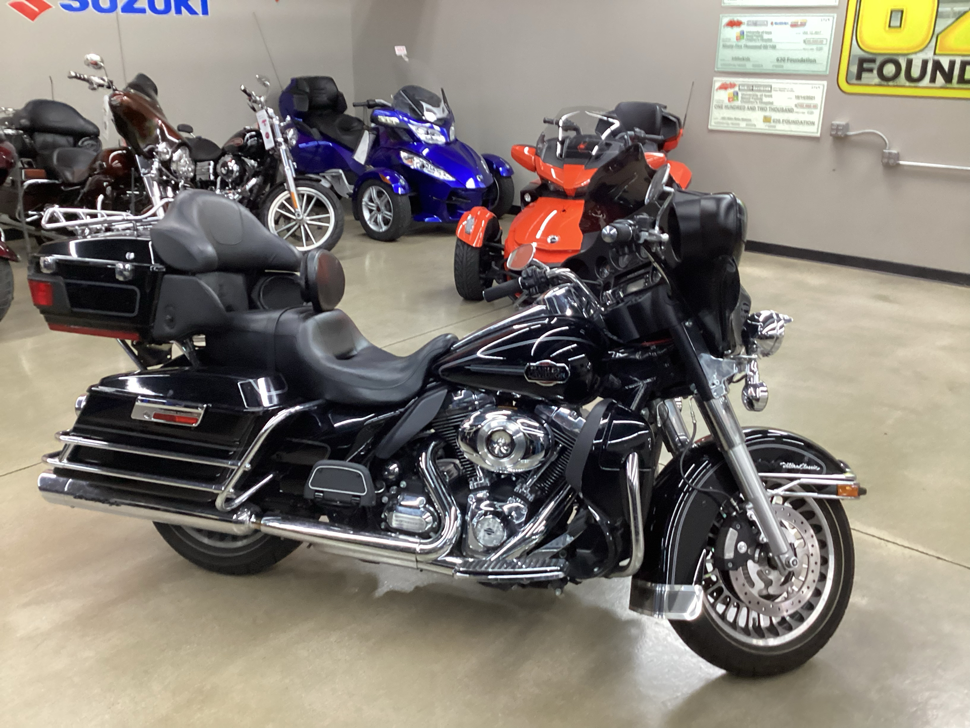 Used 2013 Harley-Davidson Ultra Classic® Electra Glide® Vivid