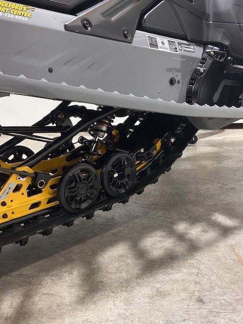 New 2026 Ski-Doo MXZ Adrenaline w/ Blizzard Package 137 850 E-TEC