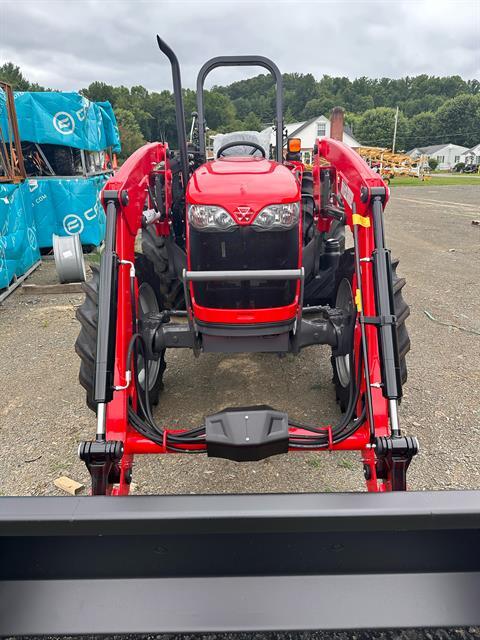 ご当地キティ　根付け　MASSEY FERGUSON ご当地キティ 根付け MASSEY FERGUSON ご当地キティ 根付け