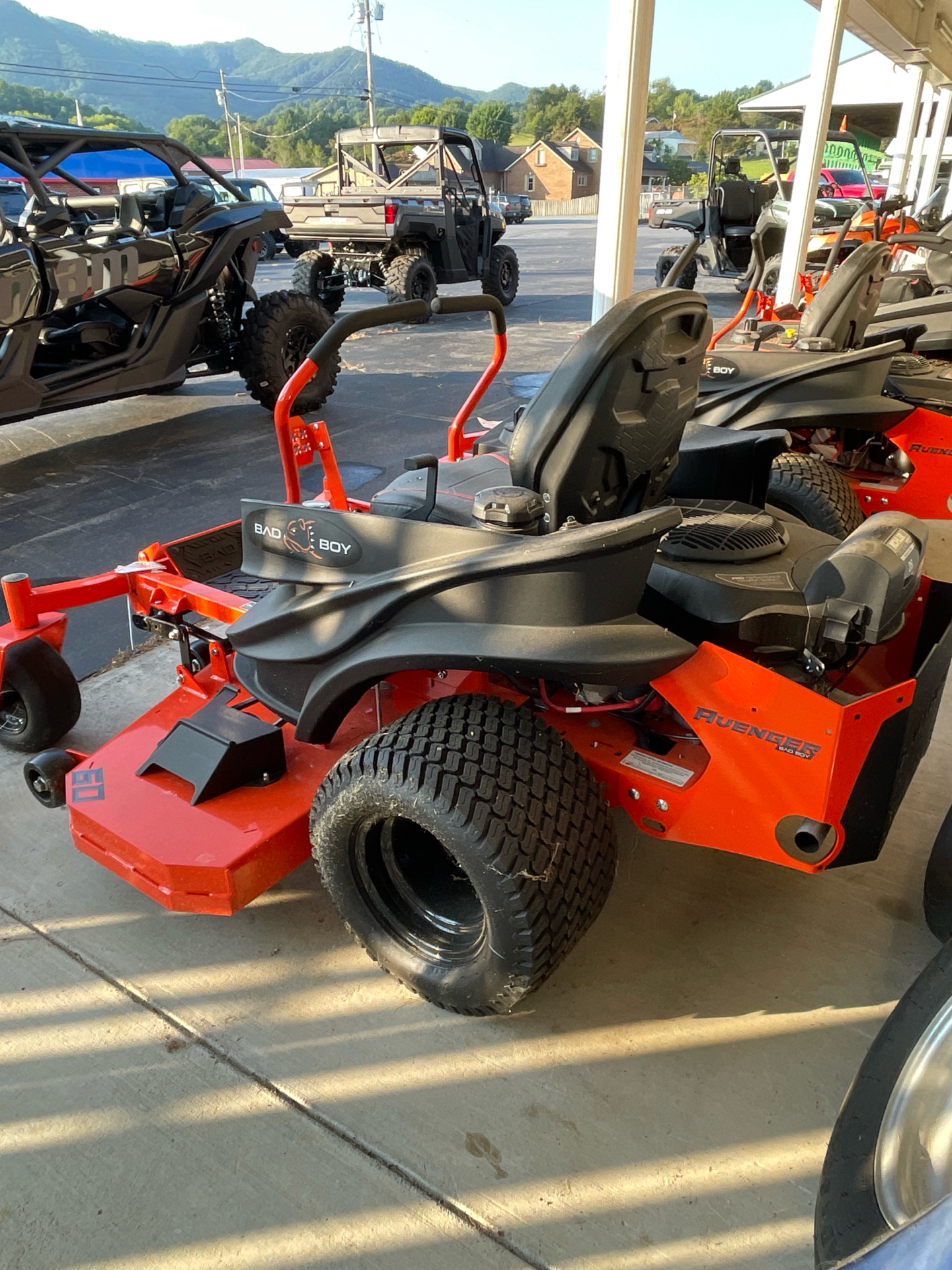 2024 Bad Boy Mowers ZT Avenger 60 in. Kohler Pro 7000 KT745 26 hp