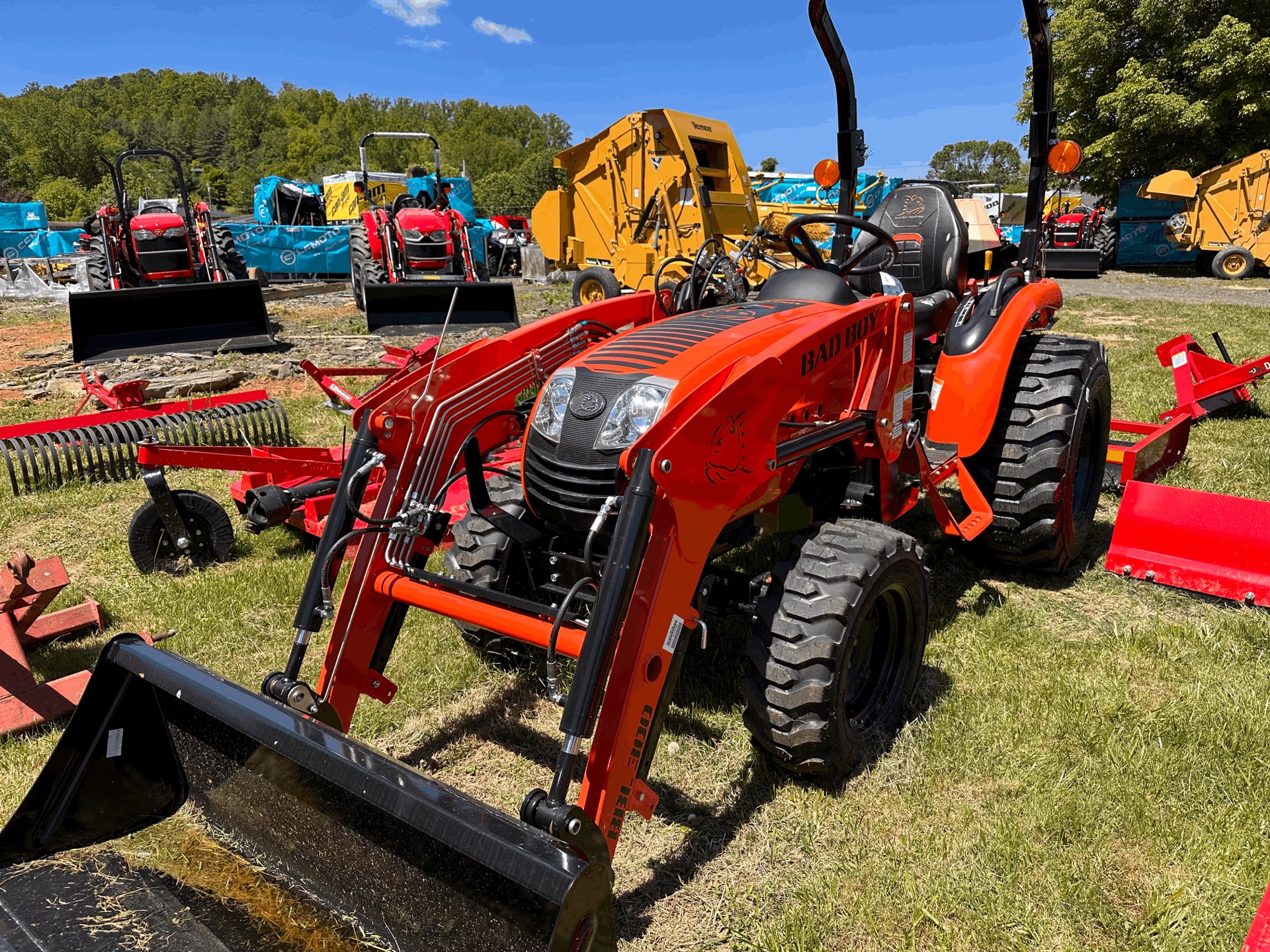 2023 Bad Boy Mowers 3026 with Loader Tractors Elizabethton