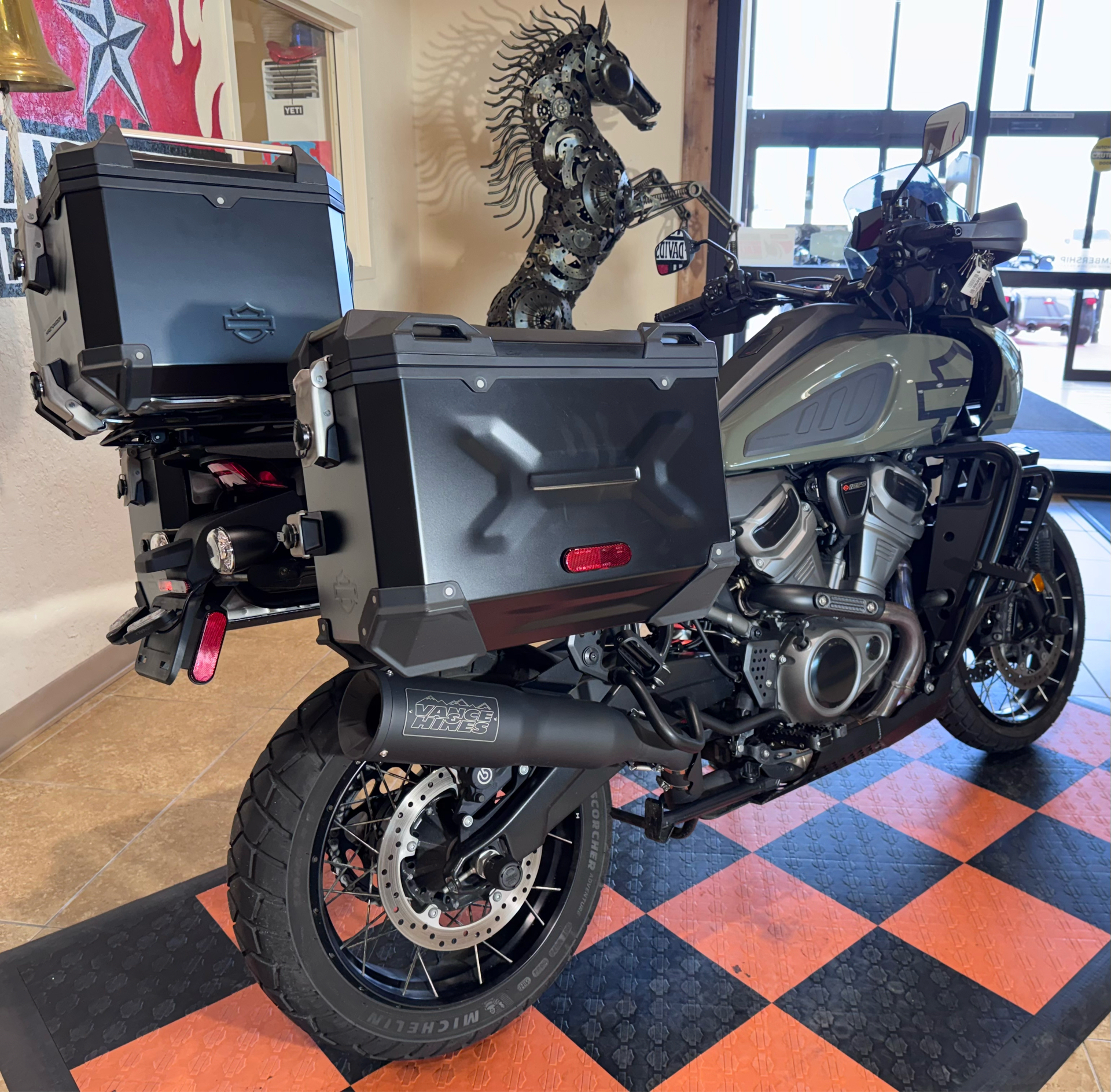 2021 Harley-Davidson Pan America™ Special in Pasadena, Texas - Photo 3