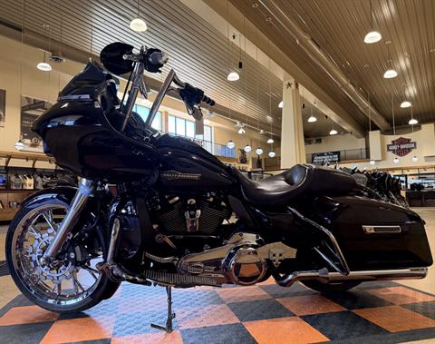 2021 Harley-Davidson Road Glide® in Pasadena, Texas - Photo 4