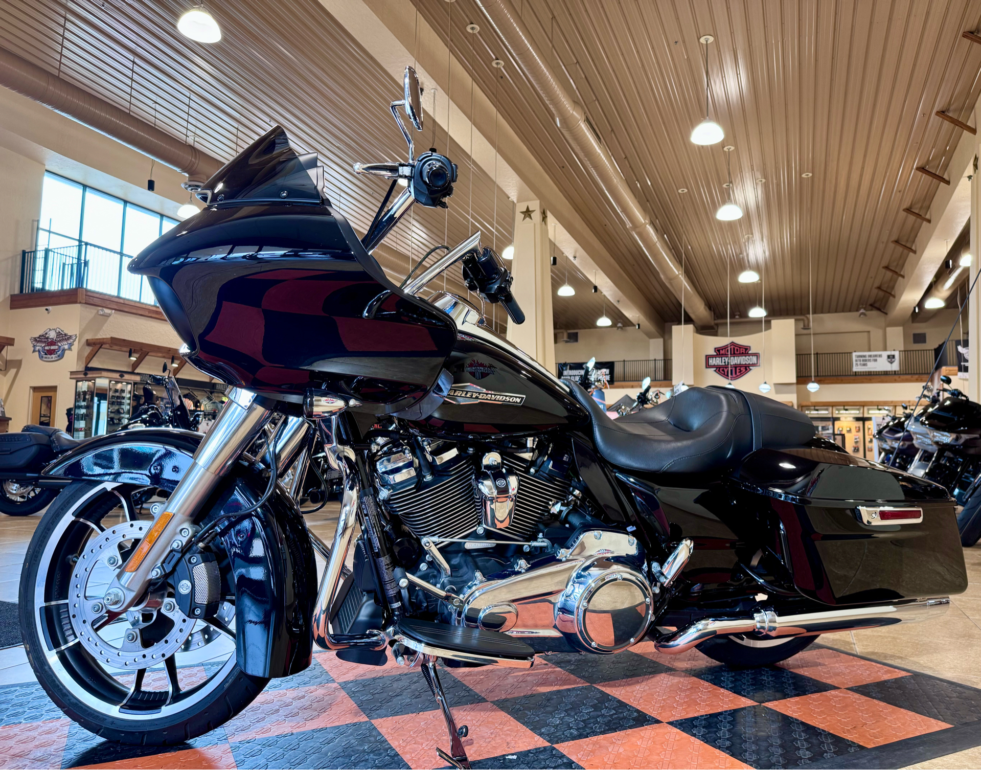 2023 Harley-Davidson Road Glide® in Pasadena, Texas - Photo 4