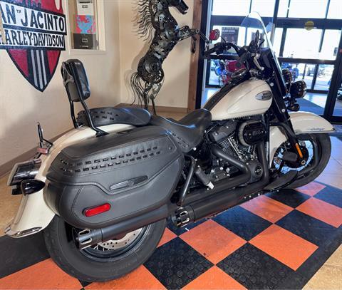 2022 Harley-Davidson Heritage Classic 114 in Pasadena, Texas - Photo 2
